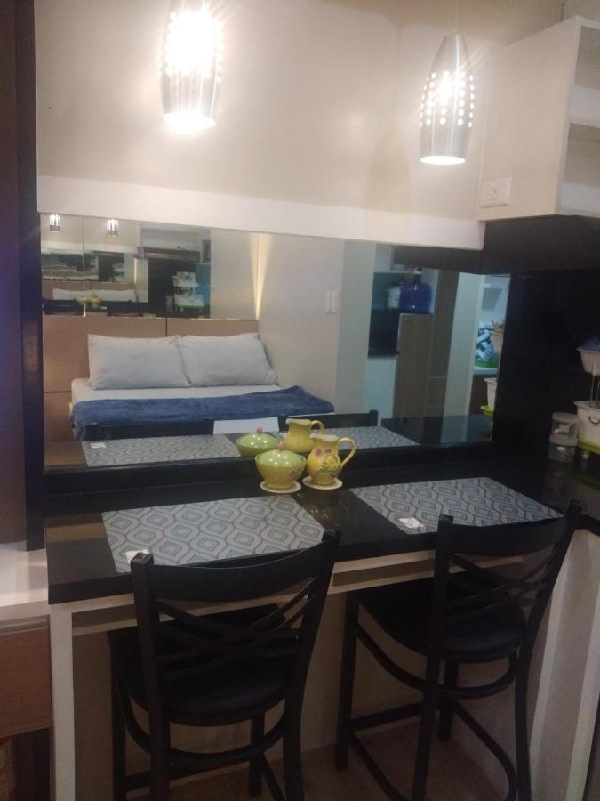 Sunvida Tower Residences Infront Of Sm City Cebu Exterior foto